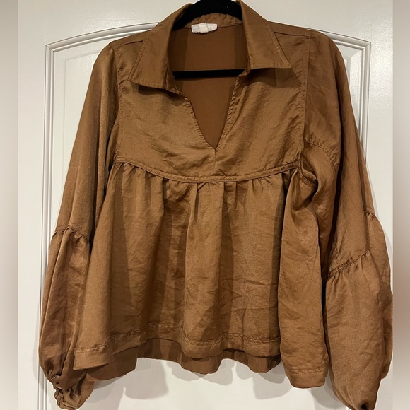 &merci Tops - &MERCI long sleeve camel brown long sleeve blouse medium